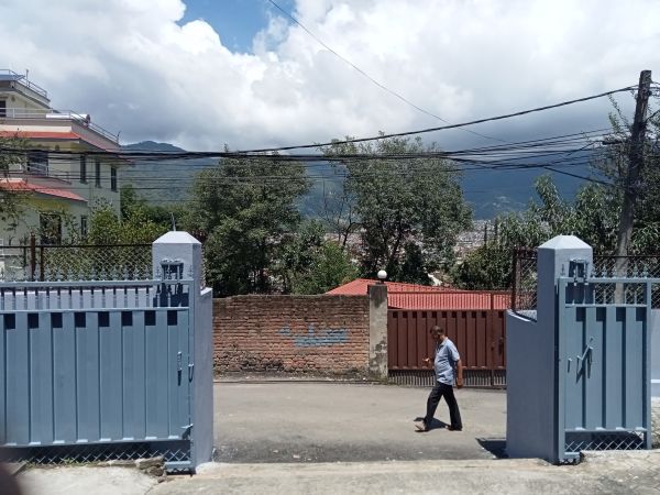 Residential/Semi Commercial/Semi bungalow on sale