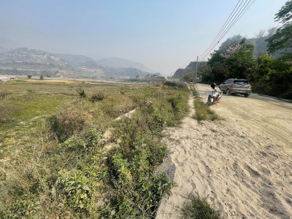 dukuchap bus park land on sale 