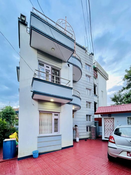 House on sale at Chundevi House on sale at Chundevi