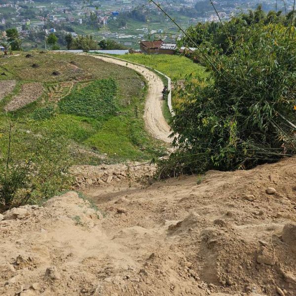 Land on sell Telkot Chhaling batw 1.5km vitra