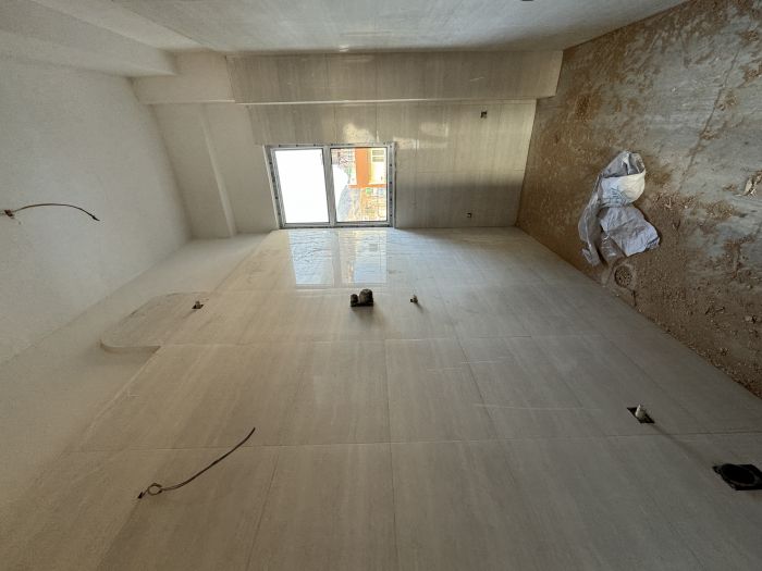 Duplex house on sale at Lasuntar