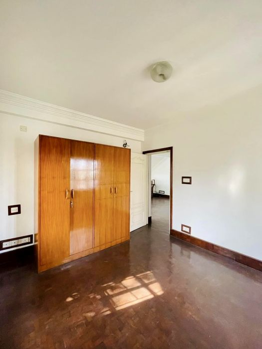 Bungalow on sale at Sukedhara