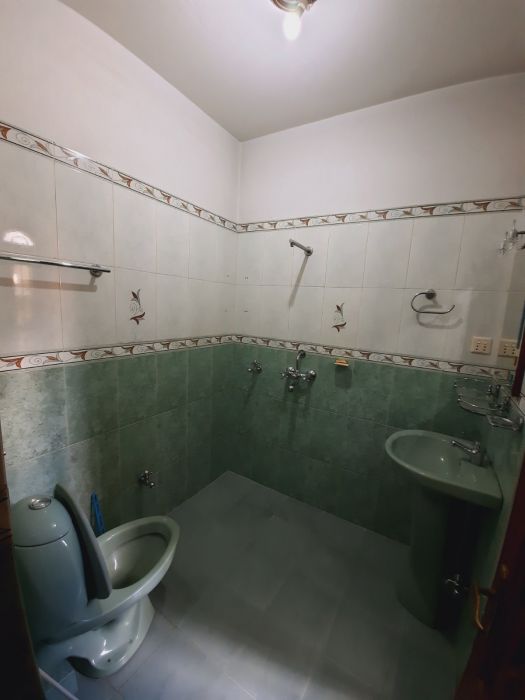 Fully furnished 2hk flat for rent