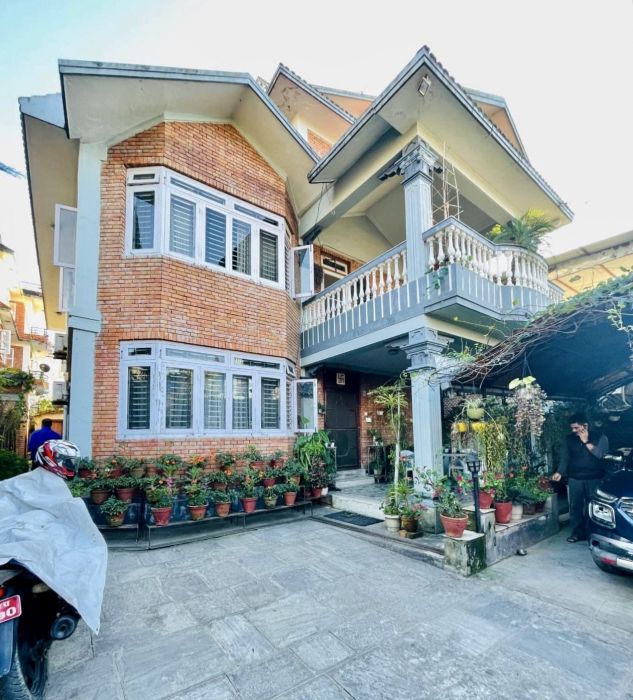 Bungalow on sale at Bansbari Bungalow on sale at Bansbari
