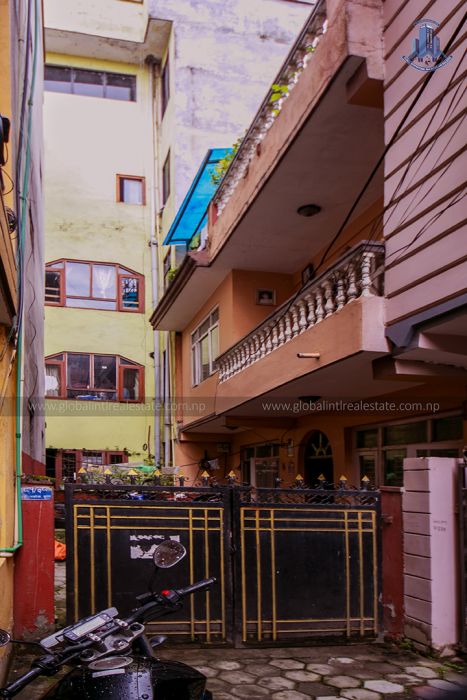 Residential Building House On Sale at Maitidevi Nearby Ghattekulo Tarkari Bazar