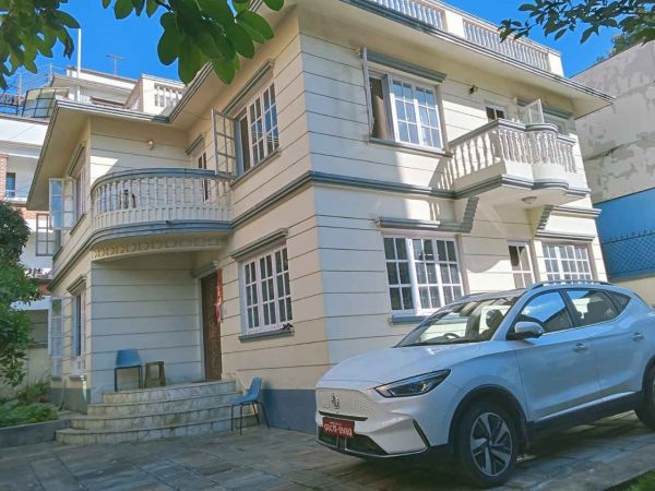 Banglow house on rent @Maharajgunj