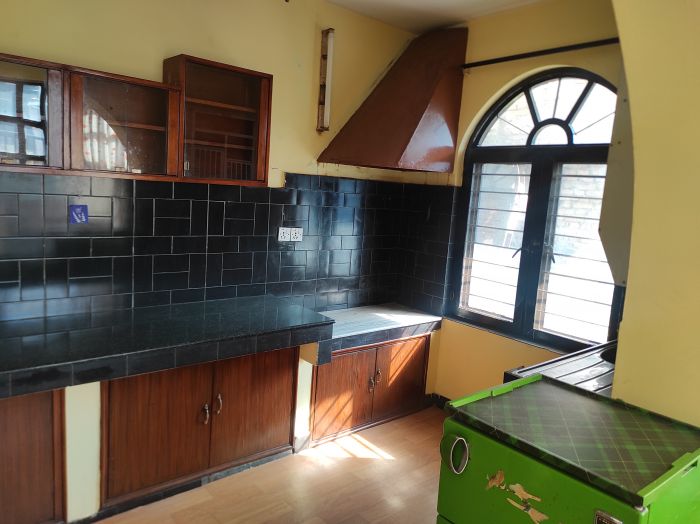 Flat for rent in Baluwatar