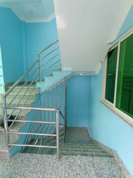 house on sale near grande hospital