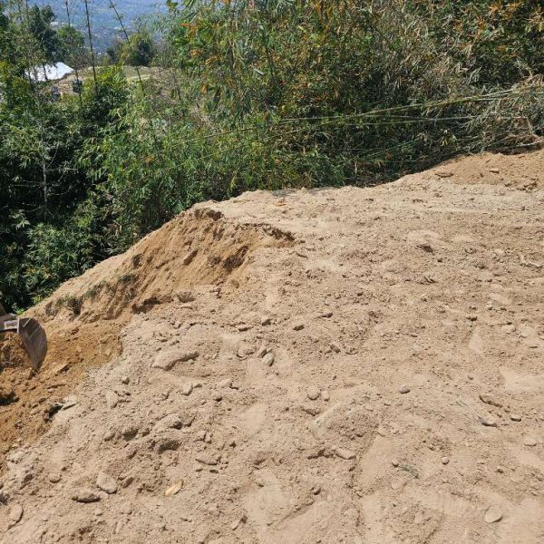 Land on sell Telkot Chhaling batw 1.5km vitra