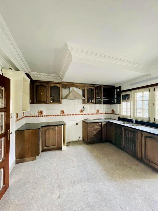 Bungalow on sale at Sukedhara