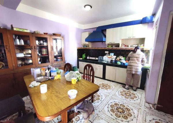 Sale cheap house sale