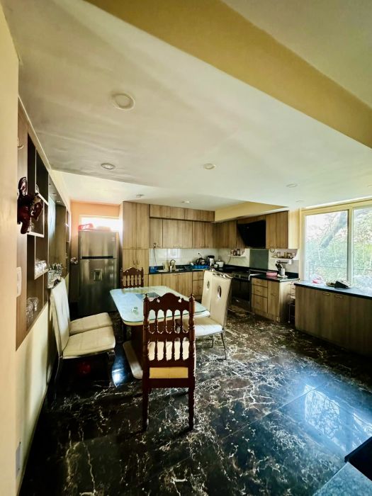 Bungalkow on sale at Maharajgunj 