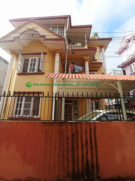 house on sale at samakhusi