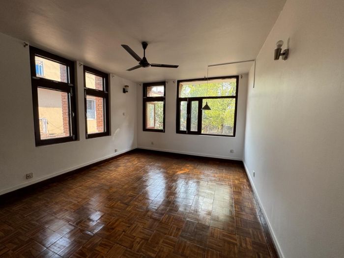 house on rent at bakhundole