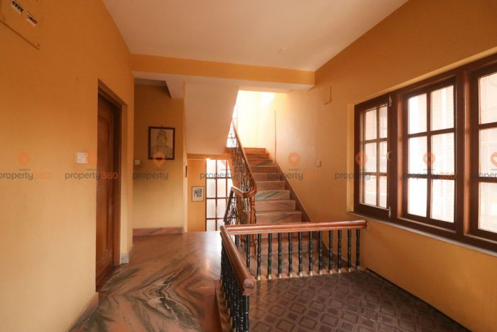 5BHK Bunglow For Sale At Bishalnagar, Kathmandu