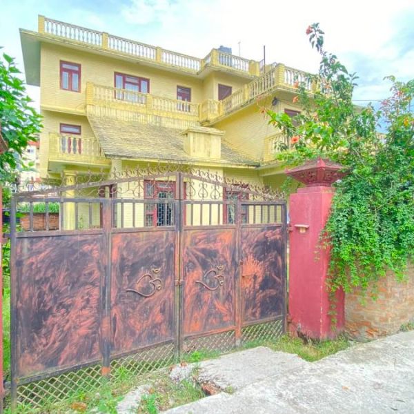 Land on sale Balkot