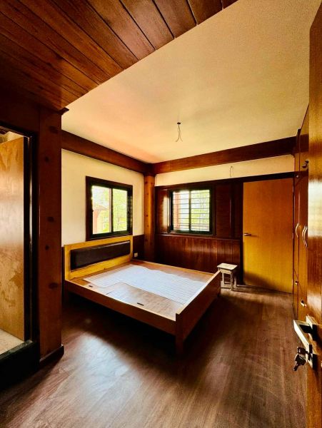 Bungalow House on sell At Budhanilkantha Kathmandu.