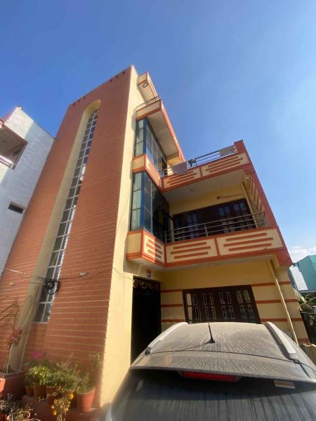 Brand House on Sale At Tikathali Moti chowk