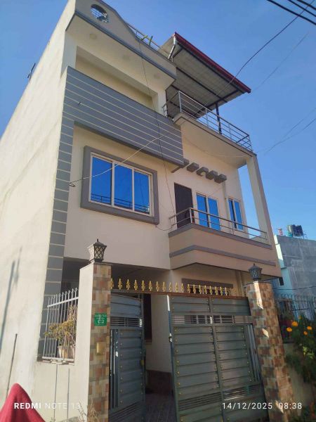 2.5 Storey house for sale in imadol