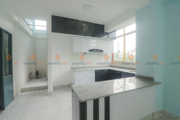 4BHK Apartment Available for RENT