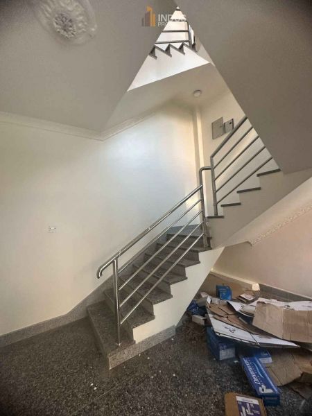 Beautiful House on Rent at Dhobighat