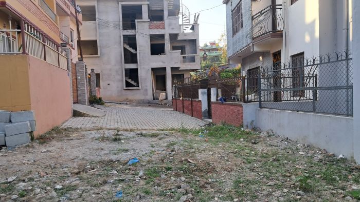 Land on sale in Nakkhudol Bhansepati