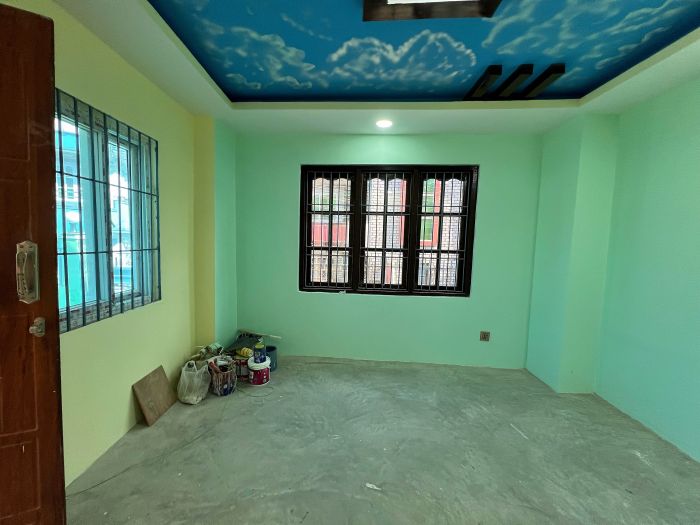 Bungalow on sale at Tikathali