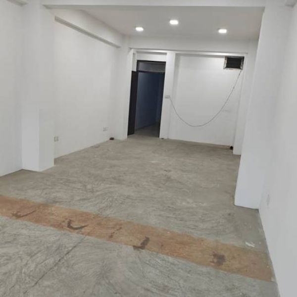Room rent at pulchowk mainroad