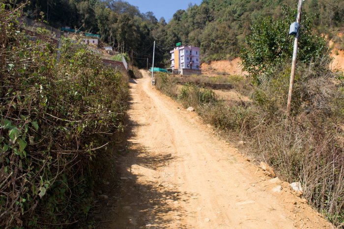 4 aana 1 paisa and 4 aana  3 paisa land for sale in Matatirtha Chandragiri Kathmandu