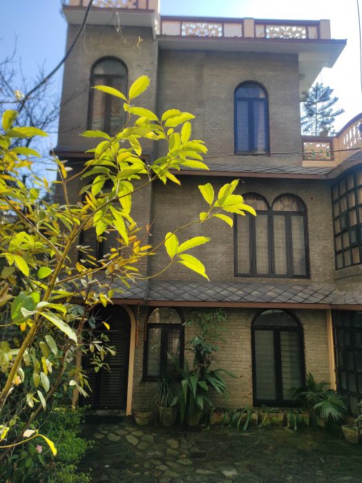 Flat for rent in Baluwatar