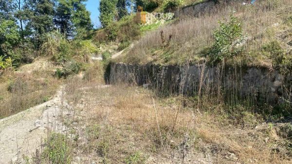 4 aana land on sale in 20  feet road at Duwakot, Bhaktapur