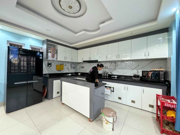 Residental Bungalow House on sell At Kalanki,KTM.