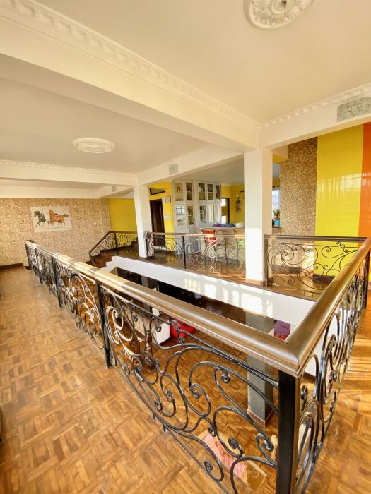 Residential + Commercial 7 Floors Building In Thamel For Rent