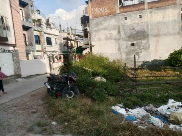 Land on sale at Cozy home, Imadol