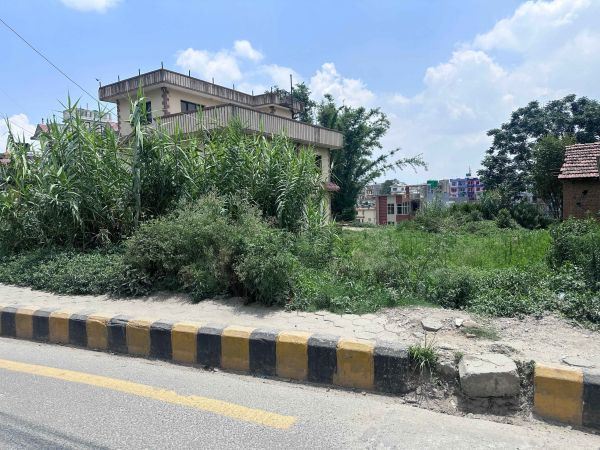 Land on sale -Imadol ucho Hight