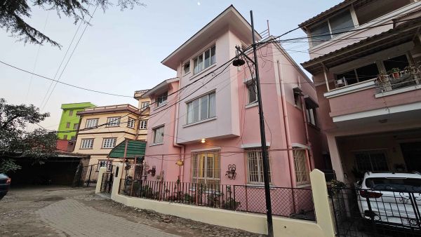 HOUSE ON SALE AT SANOBHARYANG