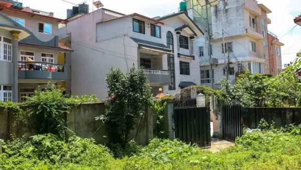 Land On Sale At Basundhara