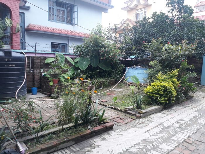 House for sale at satdobato