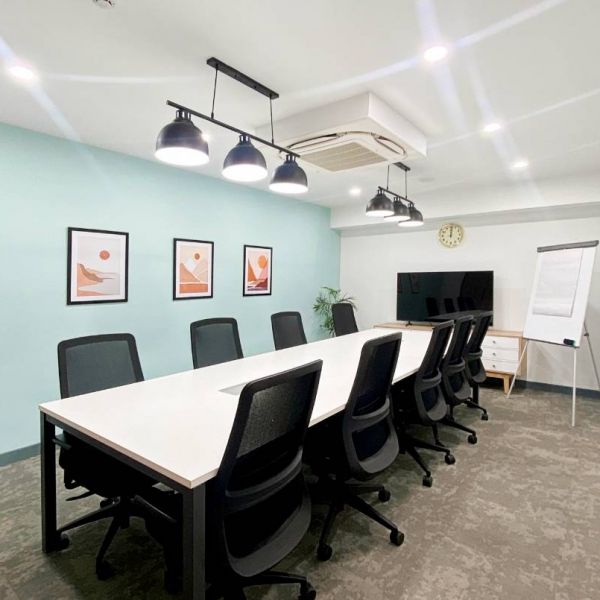 Flexible workspace in Regus IT Plaza