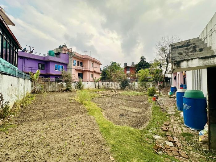 Residental land on sale at Bansbari