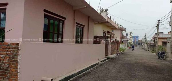 New House, Earthquake resistant made with high quality materials. Land size : 10 Dhur, 2BHK with dinning, 20 foot road, siddhartha highway bta 100m bhitra