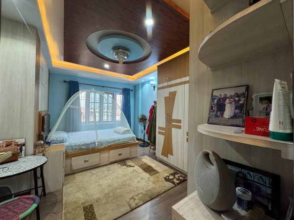 Residental Bungalow House on sell At Kalanki,KTM.