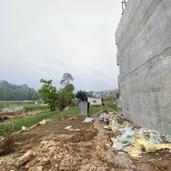 Sasto Jagga 13 ft road access, Thaiba