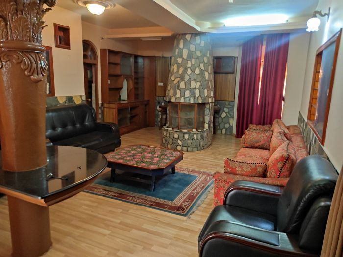 Flat for rent in Baluwatar