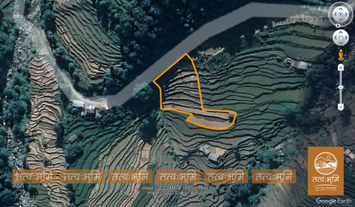 6 Ropani Land On Sale at Thaprek, Nuwakot