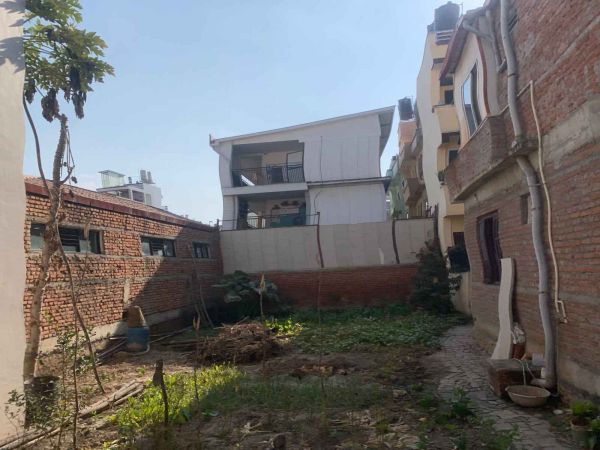 Land on Sale At Shikhar School, Ochu height