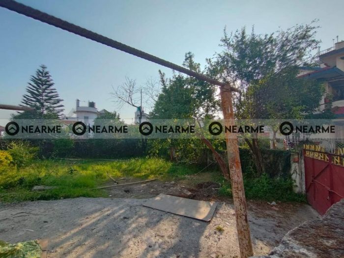 Land On Sale at Chandol hight