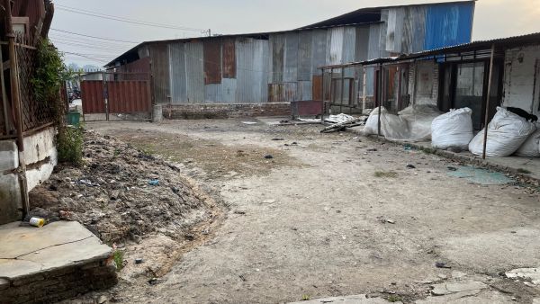 Land for factory to rent in Nayapati
