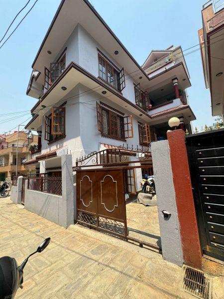 Restidental Triplex House On sale At Manamaiju