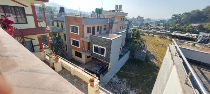 Ekdam ramro gar urgent bikri ma